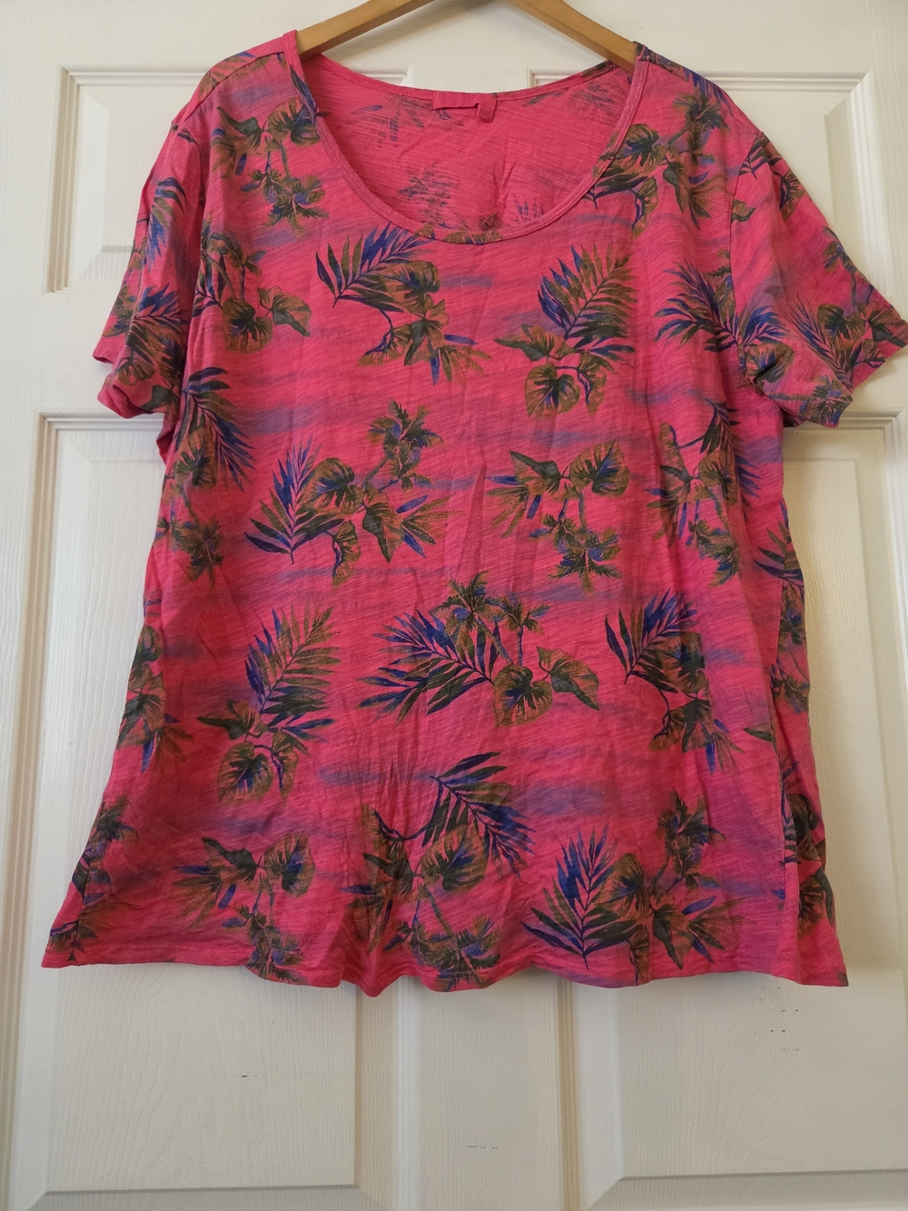 fresh produce Bright Pink Tropical Leaf Short Sleeve Tee